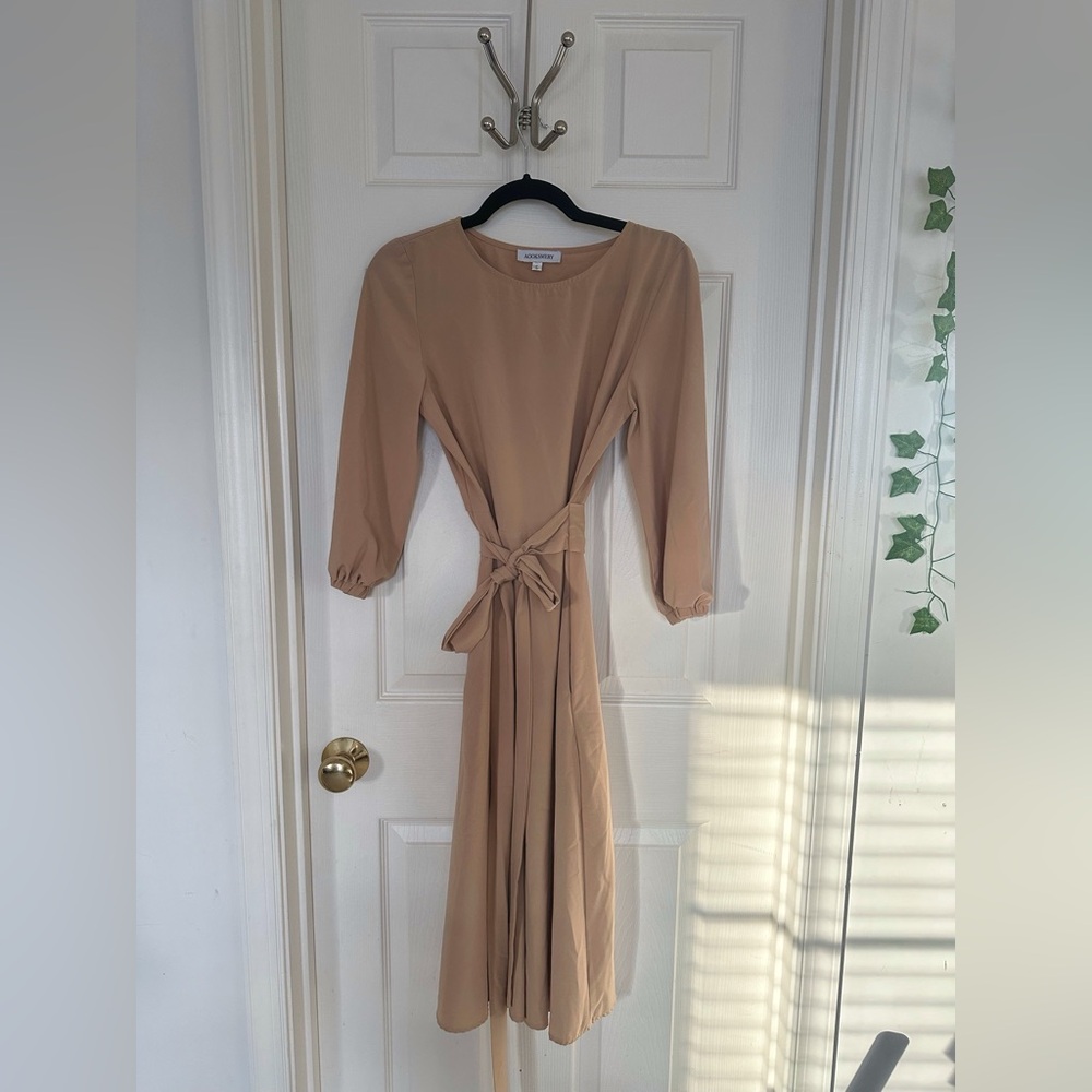 Women’s solid long sleeve waist tied dress - Size S